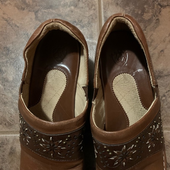 Ariat Bella Leather Clogs - Picture 7 of 7
